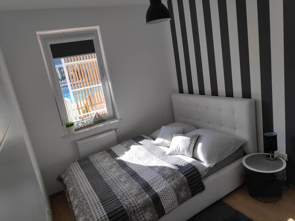 Apartament 4 Seasons- Basen Wewnetrzny,Jacuzzi,Sauna,Silownia I Kulkoland W Cenie!!! Kołobrzeg Exterior foto